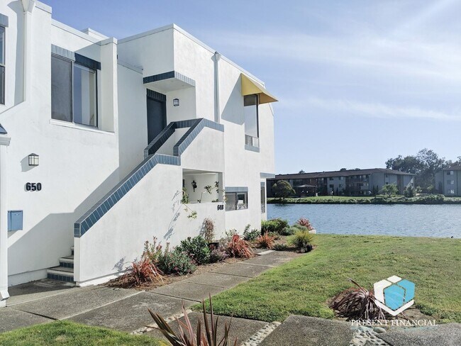 Building Photo - 2 br, 2 bath House - 650 Portofino Lane