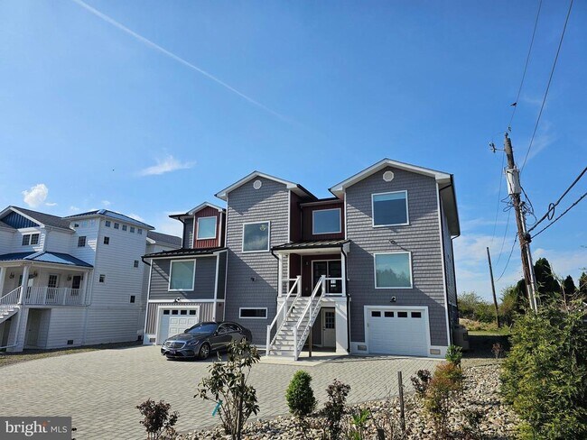 Foto del edificio - 5 Warren Rd