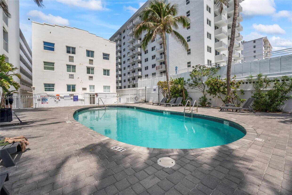 Foto principal - 335 Ocean Dr