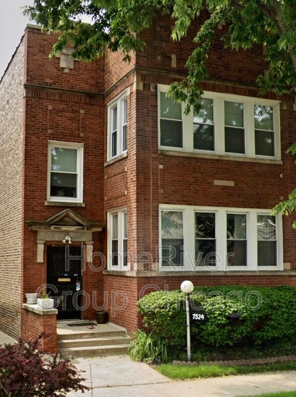 Foto principal - 7524 S Eberhart Ave