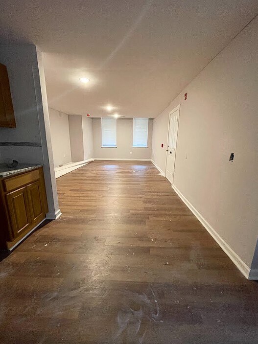 Foto del edificio - 890 N 41st St