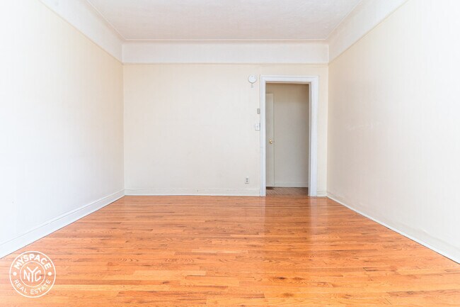 Building Photo - 70 Rockaway Pkwy