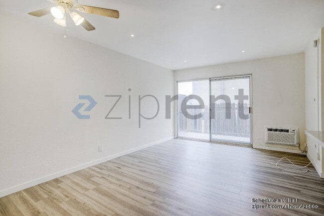 Building Photo - 256 La Fayette Park Pl