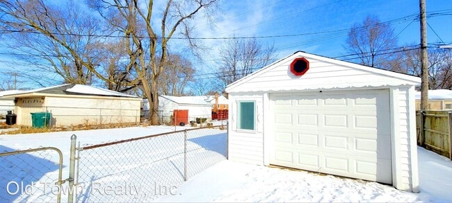 Building Photo - 3 br, 1 bath House - 1063 Lori