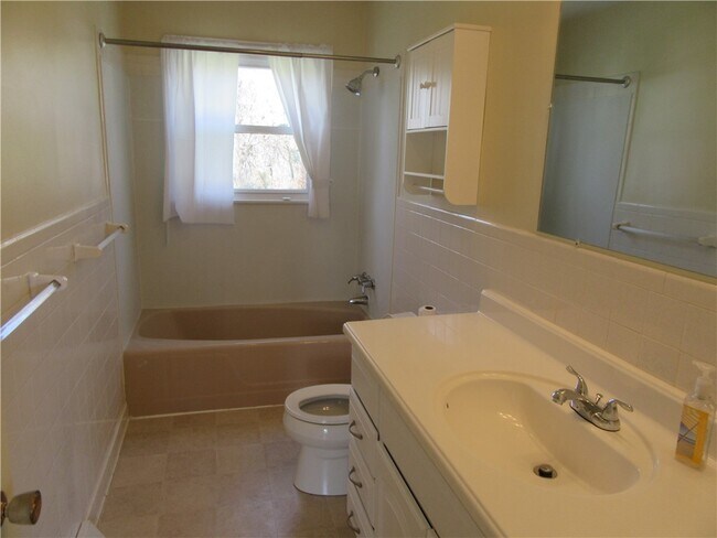 Building Photo - 4034 Chilton Ct