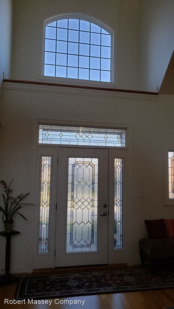 Foto del edificio - 5 br, 4.5 bath House - 5407 Merribrook Lane