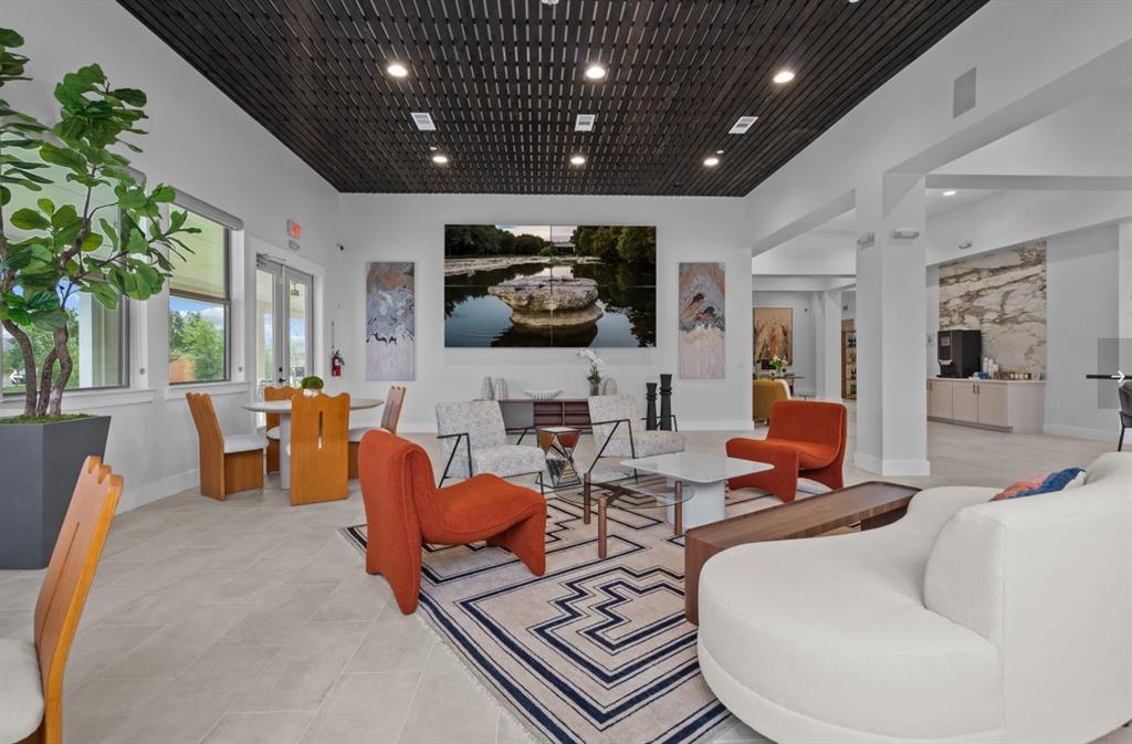 Foto principal - 865 Limmer Loop