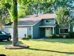 Building Photo - 14909 Clovercrest Dr SE