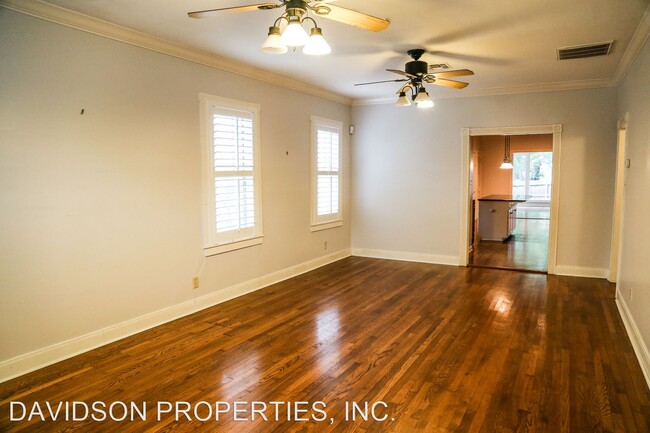 Building Photo - 3 br, 2 bath House - 317 Elmhurst Ave