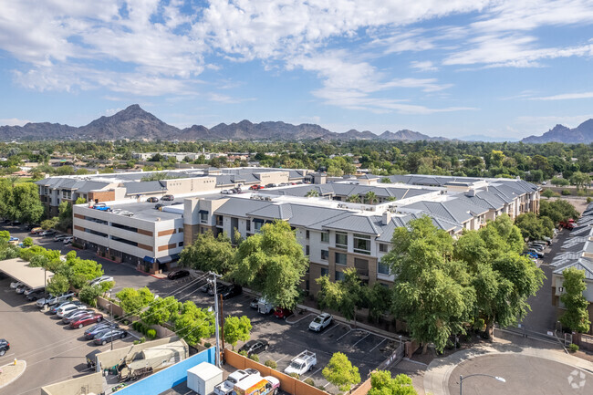 Building Photo - Biltmore Square Apartments