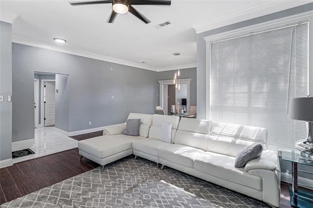 Building Photo - 6908 Rolling Creek Dr