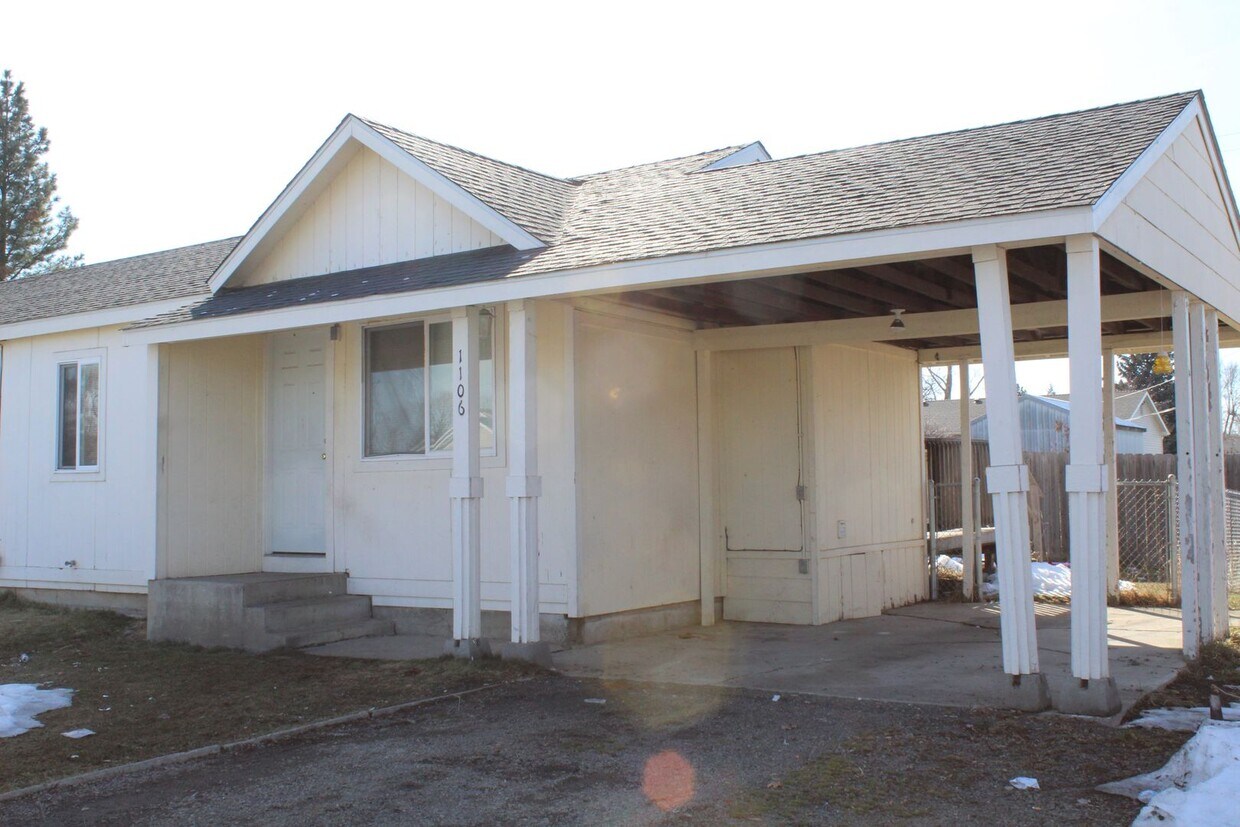 Primary Photo - 1106 S Beeman St