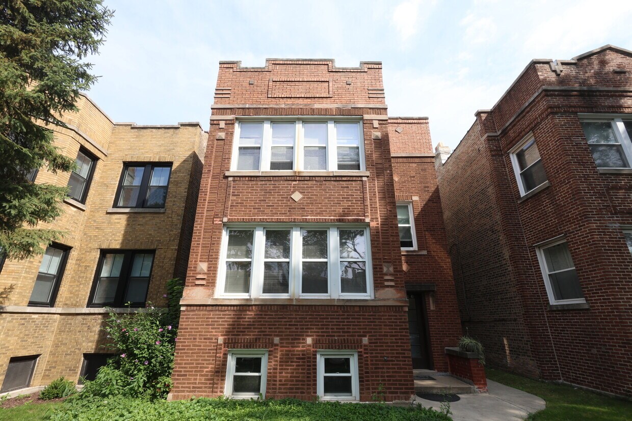 Foto principal - 5653 N Talman Ave