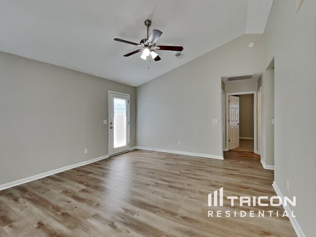 Building Photo - 257 Double Eagle Circle Lexington SC