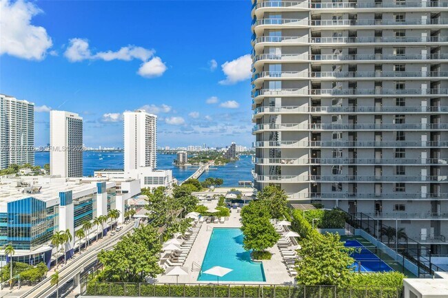 Foto del edificio - 1400 Biscayne Blvd