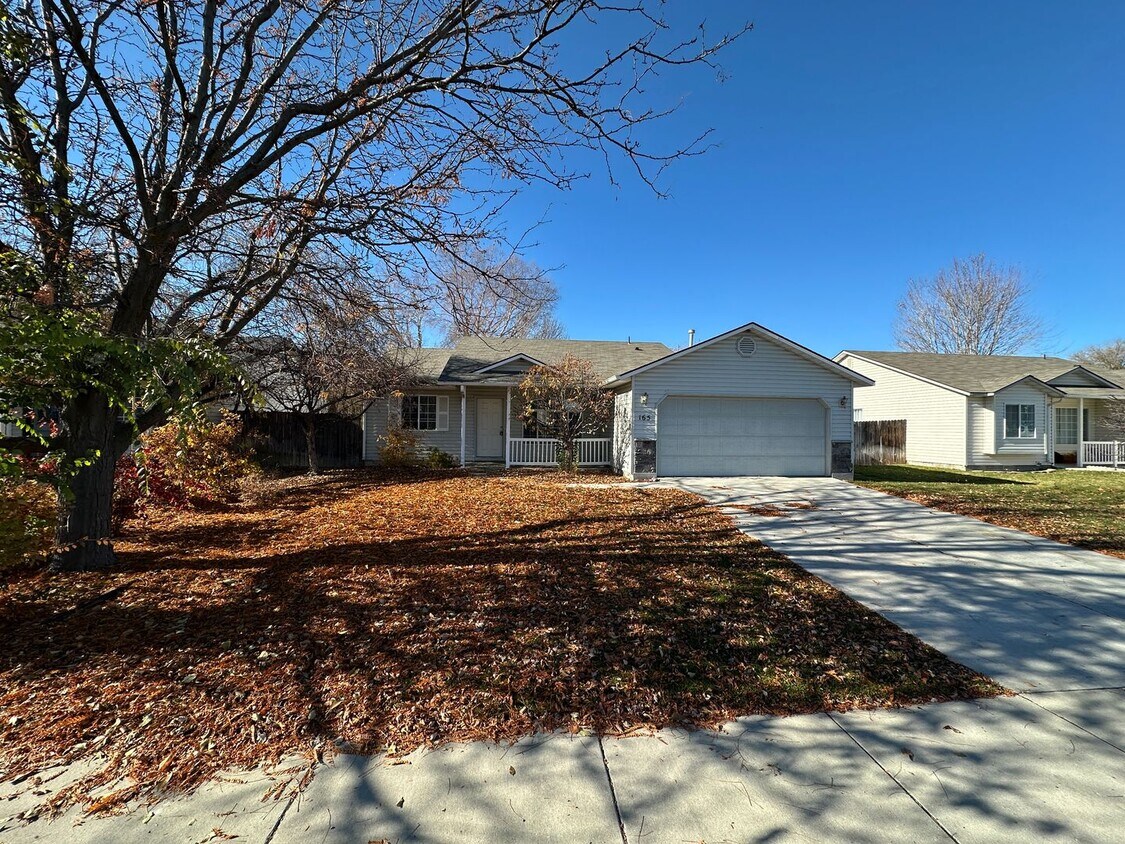 Foto principal - 3bed, 2bath, 1340sq.ft. home in Nottingham Greens - Middleton