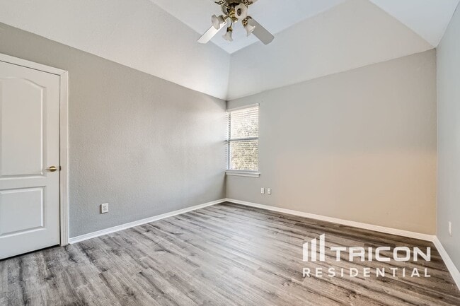 Foto del edificio - 1028 Pebble Beach Dr