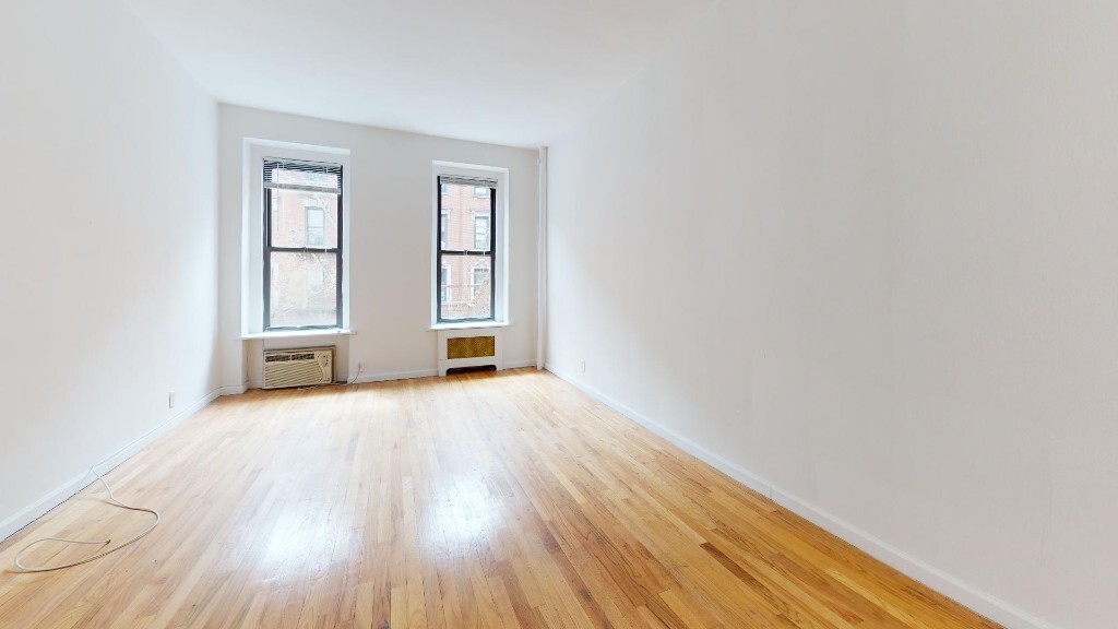 Foto principal - 317 East 78th Street