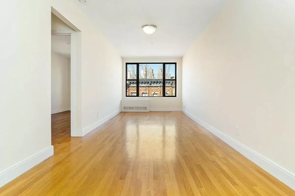 Primary Photo - 410 West 48th Street