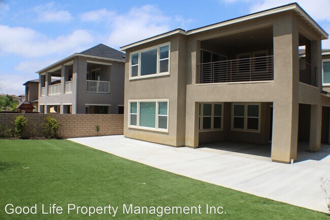 Building Photo - 4 br, 3.5 bath House - 6749 Kenmar Way