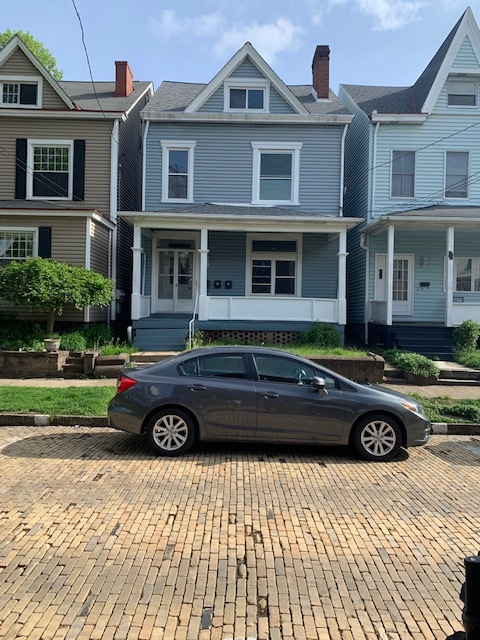Building Photo - 129 3rd St
