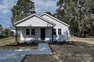 Building Photo - 2207 Gardner St