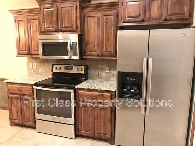 Photo - 3500 Arcadia Dr House