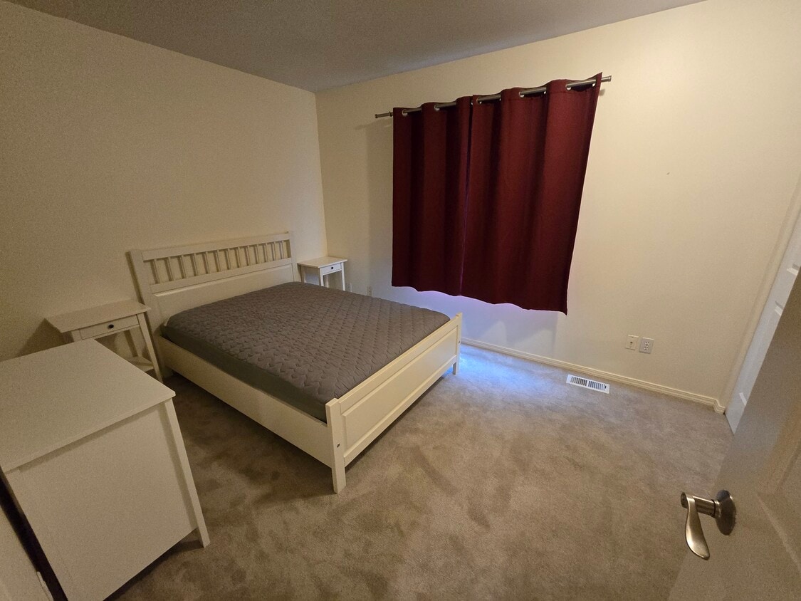 Foto principal - 23222 63rd Pl S