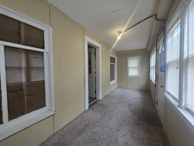Foto del edificio - 532 Cedar St