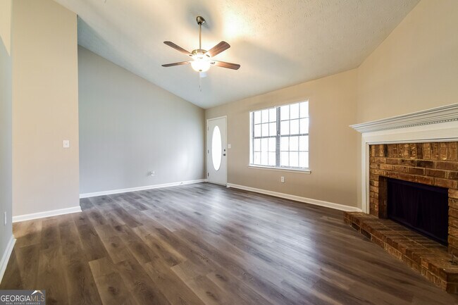 Foto del edificio - 10345 Canyon Trail