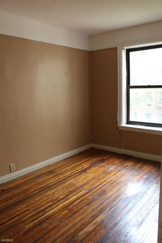 Building Photo - 2 br, 1 bath Apartment - 401 76th St