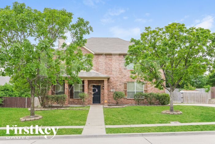 Primary Photo - 718 Quail Hollow Dr