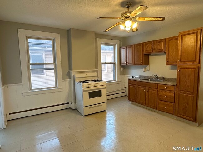 Foto del edificio - 512 Broad St