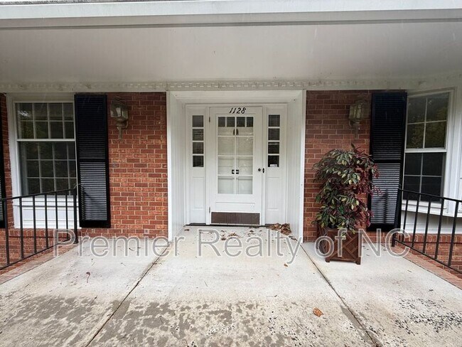 Foto del edificio - 1128 Partridge Ln