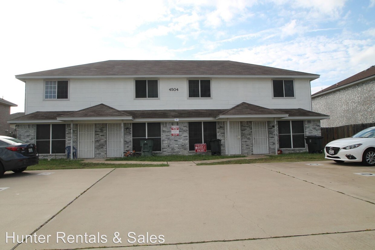 Foto principal - 4504 Jeff Scott Dr