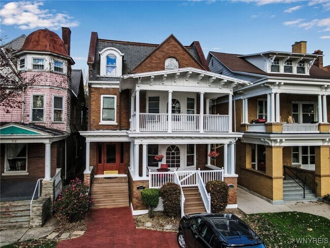 Foto del edificio - 720 Buffalo Ave