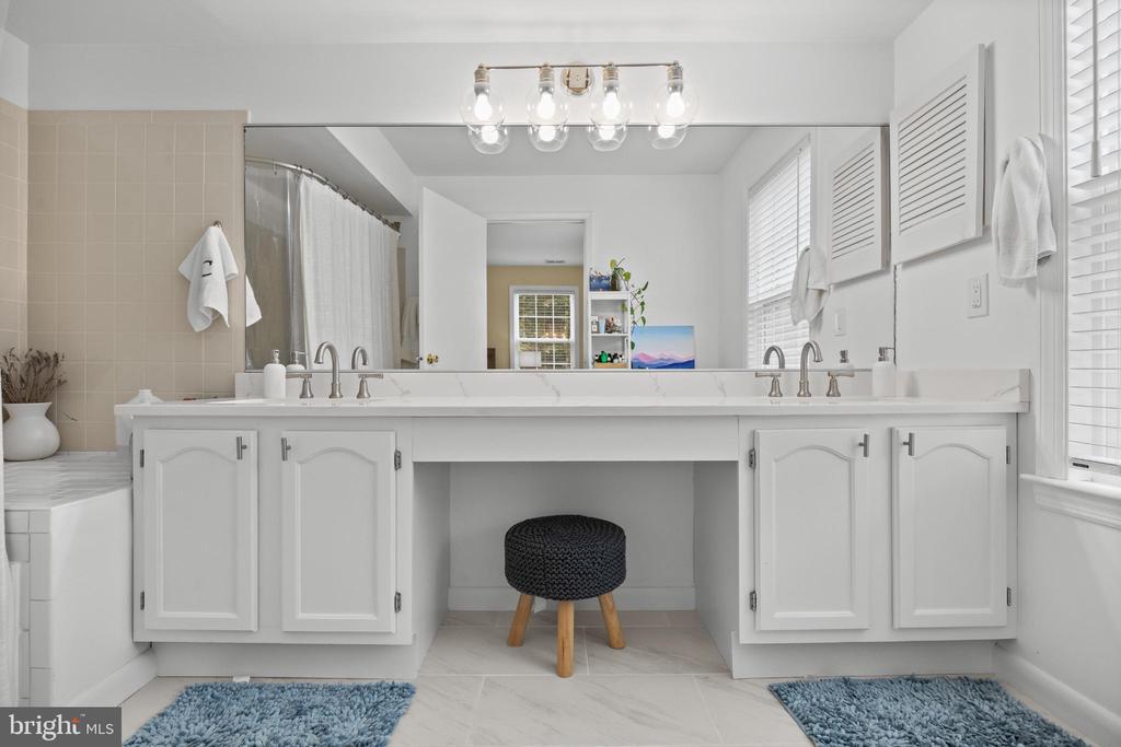 Foto principal - 101 Claridge Ct