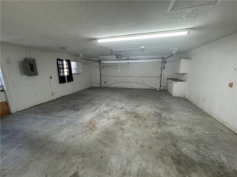 Building Photo - 2045 15th St