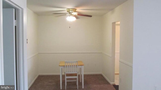 Foto del edificio - 3200 Spartan Rd