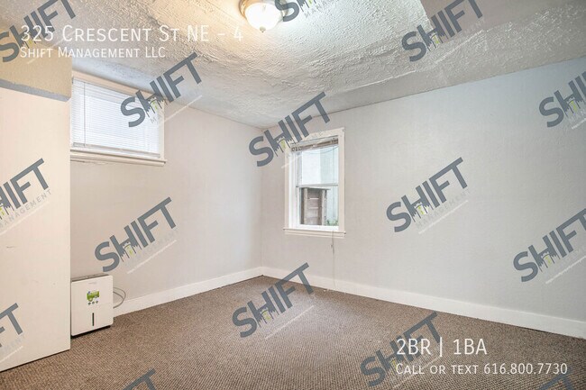 Foto del edificio - 325 Crescent St NE