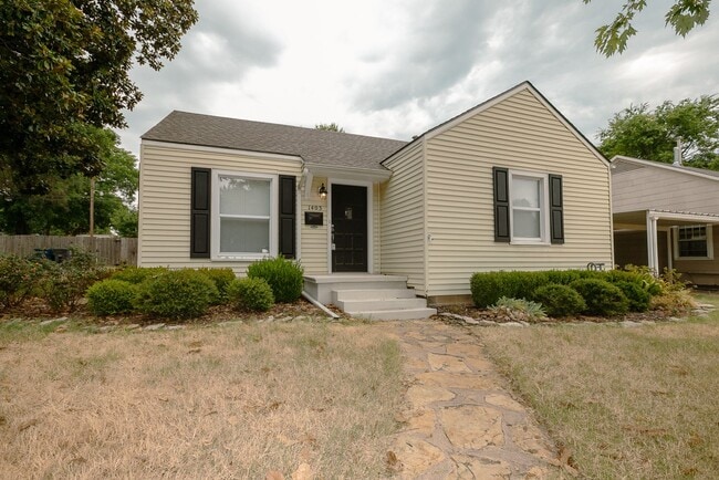 Foto del edificio - 2 Bed / 1 Bath in Tulsa, OK