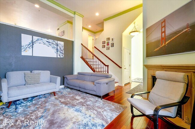 Building Photo - 3 br, 2.5 bath House - 38262 Eggers Common