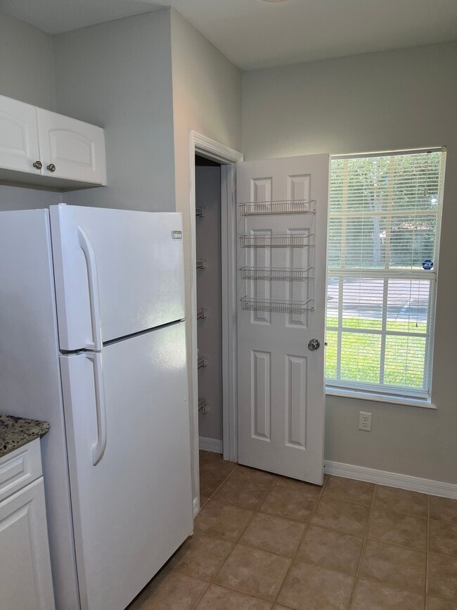 Building Photo - 4271 Plantation Cove Dr