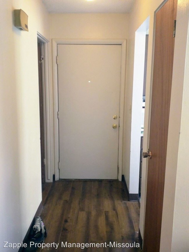 Foto del edificio - 2414 Schilling St