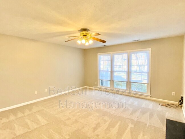 Building Photo - 103 Sudbury Way