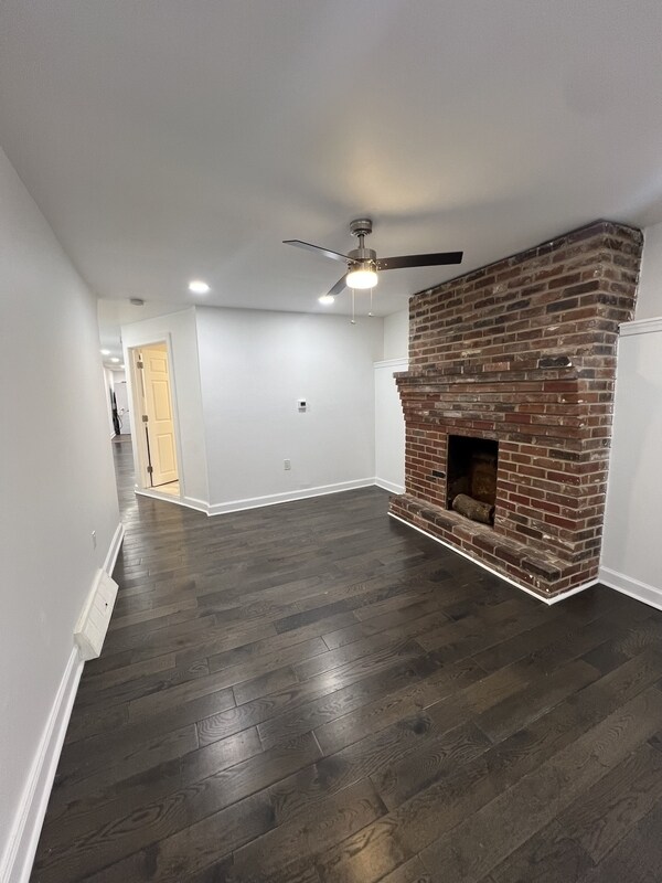 Foto del edificio - 426 N 62nd St