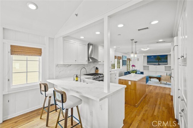 Foto del edificio - 107 High Dr