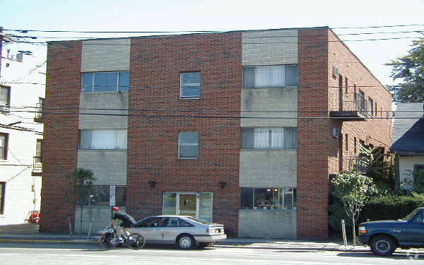 Primary Photo - 456 Anderson Ave