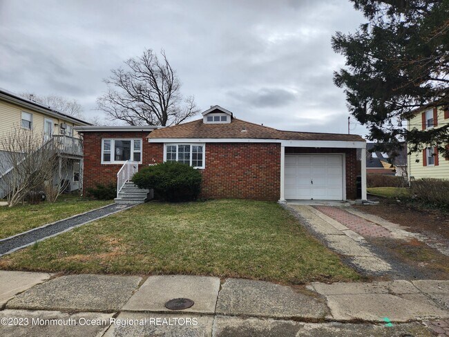 Building Photo - 24 Oceanview Ave