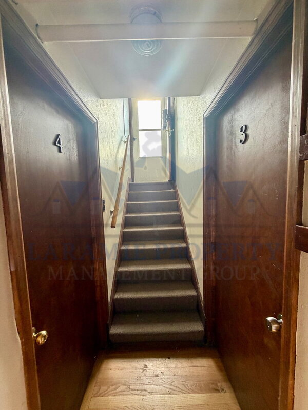 Foto del edificio - 415 E Kearney St